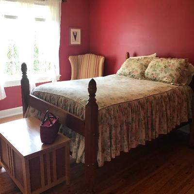 Tom Seely Full Size Bed