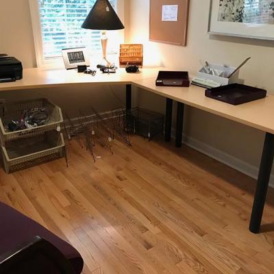 LaCasse maple long desk $170
24 X 71 X 36"
2 available
LaCasse desk $140
54 X 24"