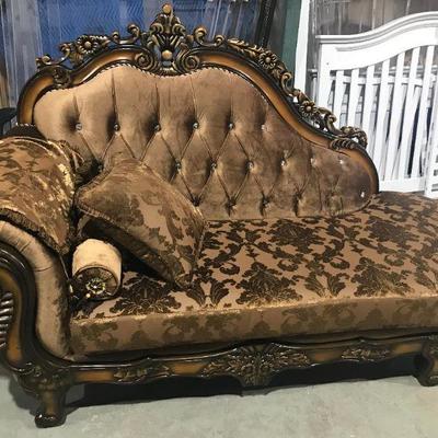 Chaise Lounge