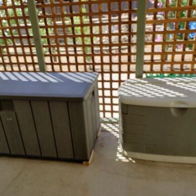 Outdoor storage boxes