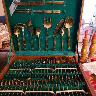 Vintage 144 piece bronze tableware