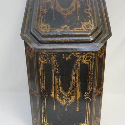 ENGLISH TOLE COAL SCUTTLE