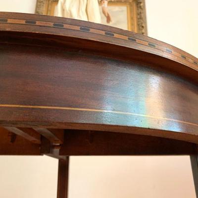 Inlaid Mahogany Flip Top Card Table 