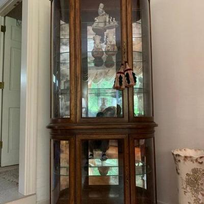 Display Cabinet 