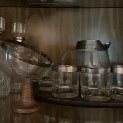 Vintage Barware, Dorothy Thorpe Style with Silver Rim 