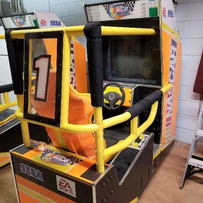 Driving Game Machine