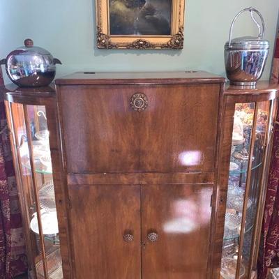 Antique Art Deco bar with glass display shelves