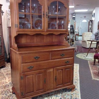 Kitchen hutch