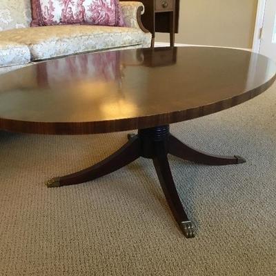 Hekman mahogany coffee table