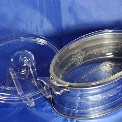 Glasbake oval casserole with chrome caddy
