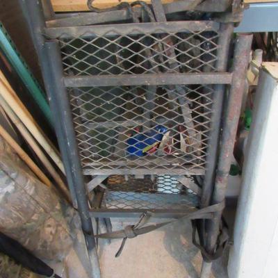 Deer stand