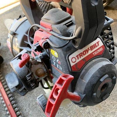 Troy-Bilt leaf blower