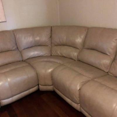 CT0072: Cindy Crawford Sectional Sofa with 2 Electric Recliners Local Pickup  https://www.ebay.com/itm/123974276173