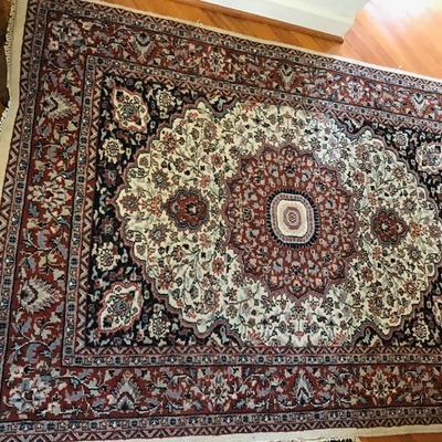 Persian rug $495
75 X 49"