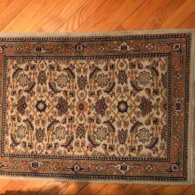 Persian rug $49
40 X 25 1/2"