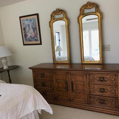 Drexel dresser with 2 mirrors $495
76 X 20 X 34"