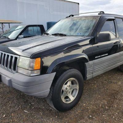 1998 Jeep Grand Cherokee Multipurpose Vehicle (MPV)
Year: 1998
Make: Jeep
Model: Grand Cherokee
Vehicle Type: Multipurpose Vehicle (MPV)...