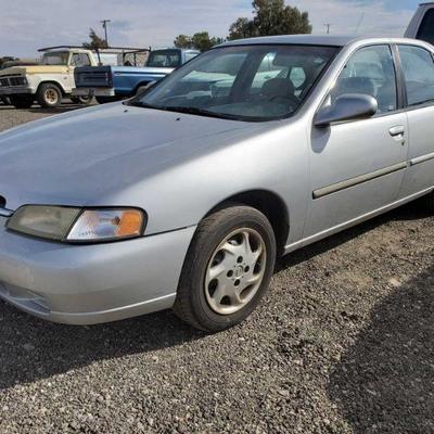 	
1999 Nissan Altima
Year: 1999
Make: Nissan
Model: Altima
Vehicle Type: Passenger Car
Mileage: {ENTER MILEAGE HERE}
Plate: {ENTER PLATE...