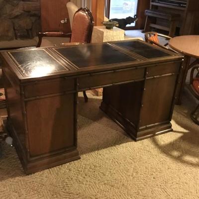 Beautiful leather top desk