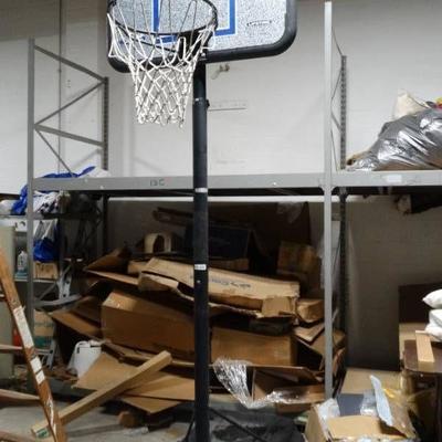 Lifetime portable basketball system