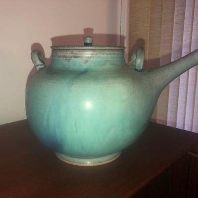 SIGNED POTTERY