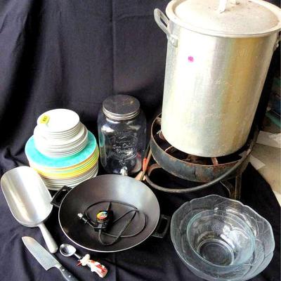 HFS001 Turkey Fryer, Electric Wok & More Kitchen Essentials