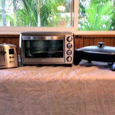 HFS023 Kitchen Appliances - Grill, Toaster Oven, Toaster