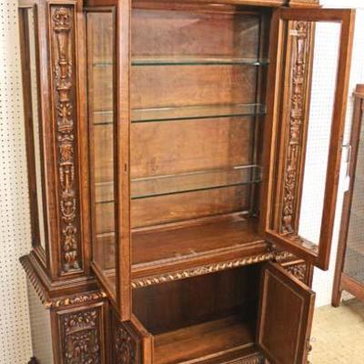  ANTIQUE Continental 2 Piece Oak Griffin Carved with Heavily Carved Feet Display Cabinet with Key and Glass Shelves

Auction Estimate...