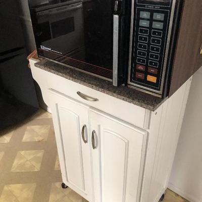 Micro wave and cabinet