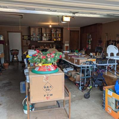 Estate sale photo