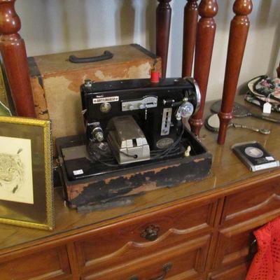 Antique "Dressmaker" sewing machine