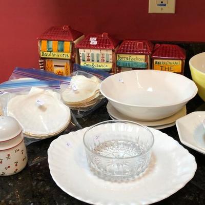 House canister set $45