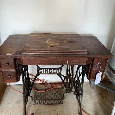 Singer sewing machine $80
needs repair