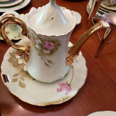 Vintage Lefton Green with Pink Roses Luncheon Set