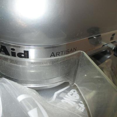 Kitchen Aid Artisan Mixer 
