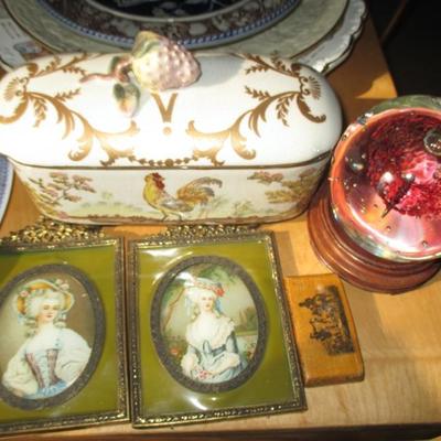 Tons of Vintage Smalls 