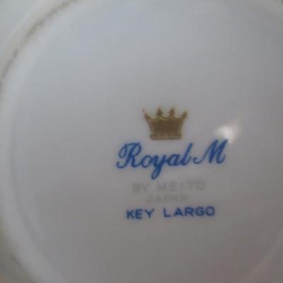 Royal M By Meito Japan "Key Largo" China Service 