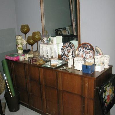 Bassett MCM dresser and mirror  BUY IT NOW $ 95.00