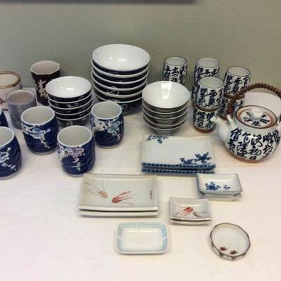 MVP037 More Vintage Ceramic Japanese Dishes