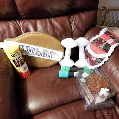 Wilson tennis racket, weights