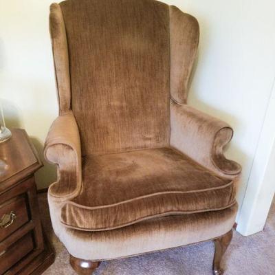 Wing back chair