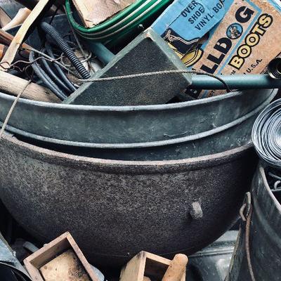 Large cast-iron pot.