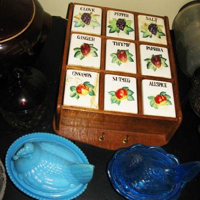 ceramic wall spice box   