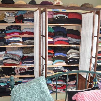 Many Cashmere and other Name Brand Womens Clothing