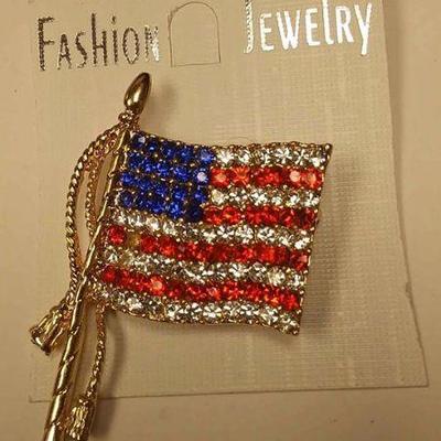 https://www.ebay.com/itm/114171616415 BOX074K AMERICAN FLAG PIN $5.00 RED, WHITE, AND BLUE CRYSTAL