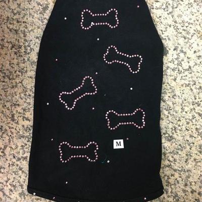 https://www.ebay.com/itm/124140002104 KB0060M: Bedazzled Dog Clothing Pink Bones Medium 
