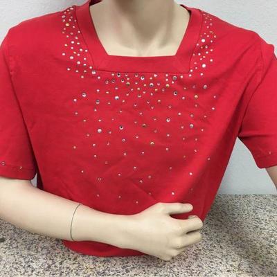 https://www.ebay.com/itm/114171902273 KB0080: Bedazzled Red Short Sleeve Shirt with Silver and Gold Detailing 1XL