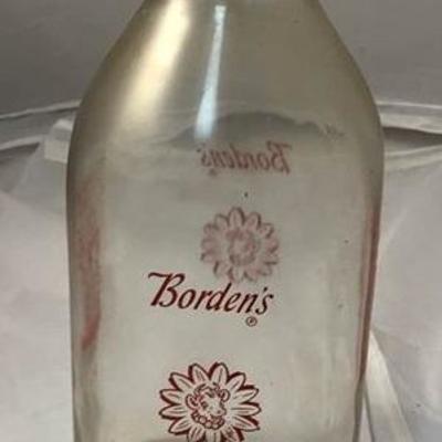 https://www.ebay.com/itm/114167546605 LAN9935 Borden Milk Bottle Red lettering on Clear  Local Pickup $20
