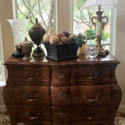 Bombe Chest