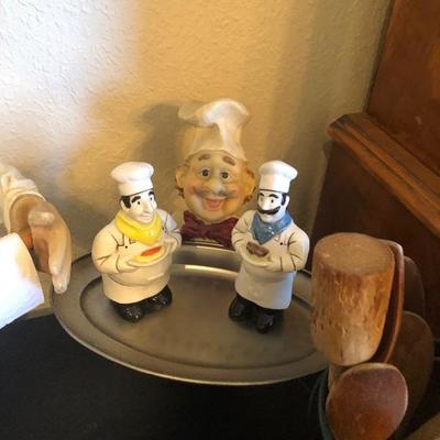 Salt and pepper set  5.00
